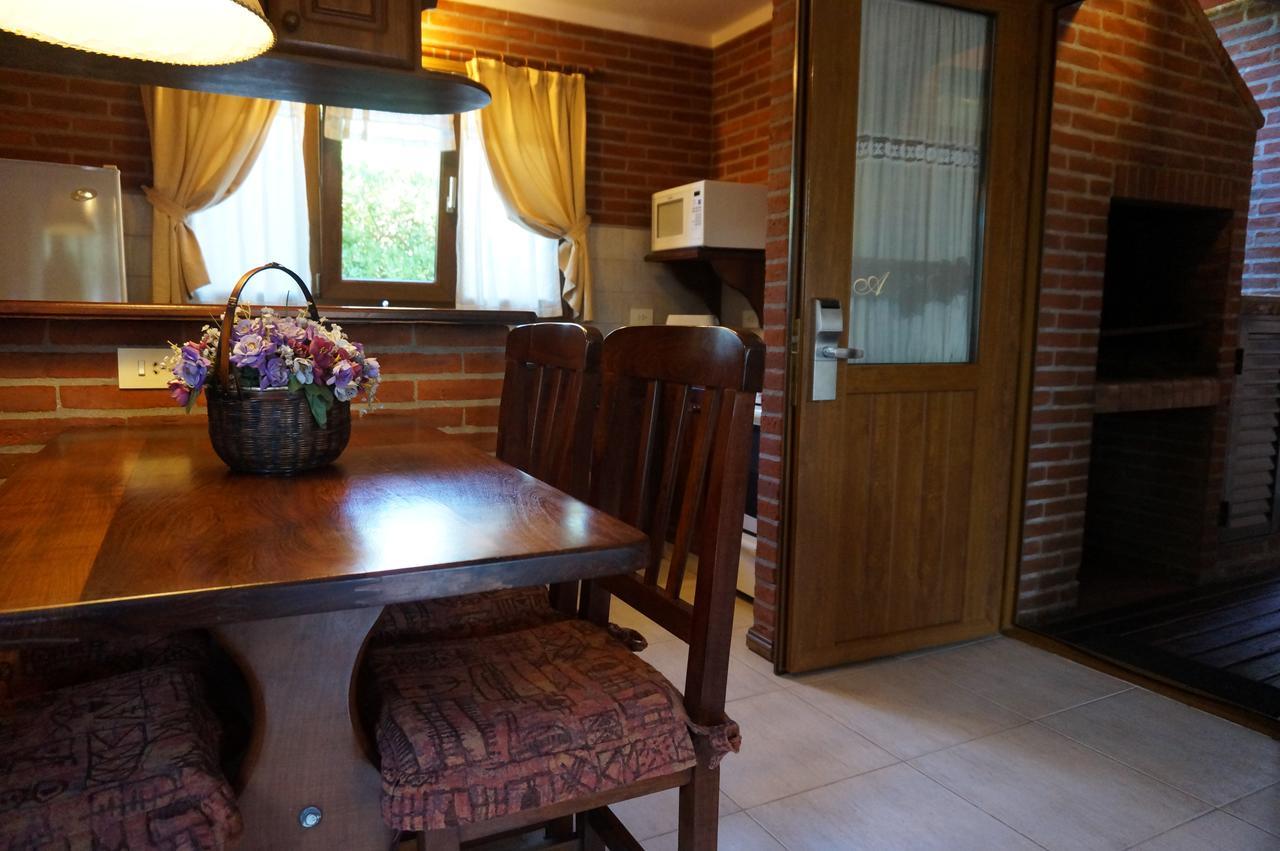 Refugio Del Bosque Villa Carilo Bagian luar foto