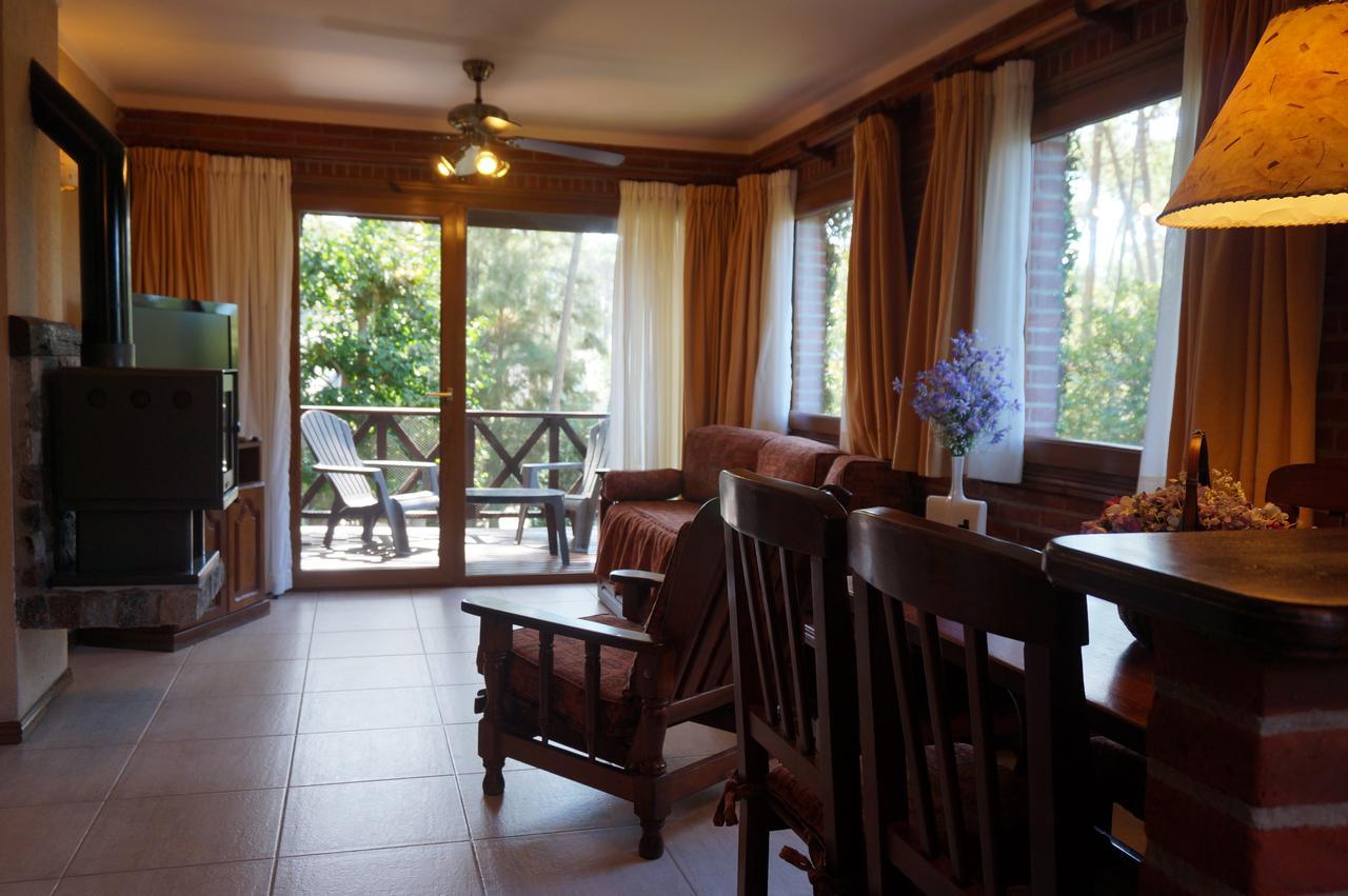 Refugio Del Bosque Villa Carilo Ruang foto